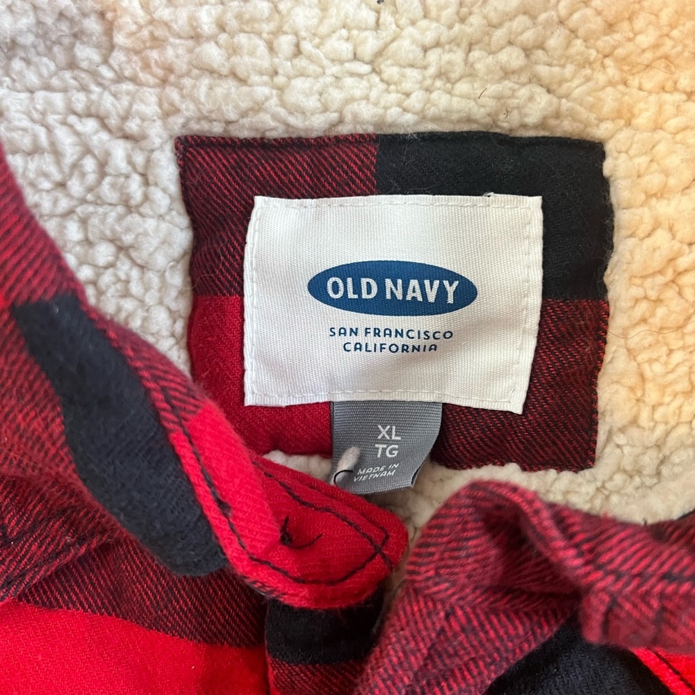 Old Navy Men’s Flannel Sherpa Jacket, size XL, Red/Black - Picture 3 of 3